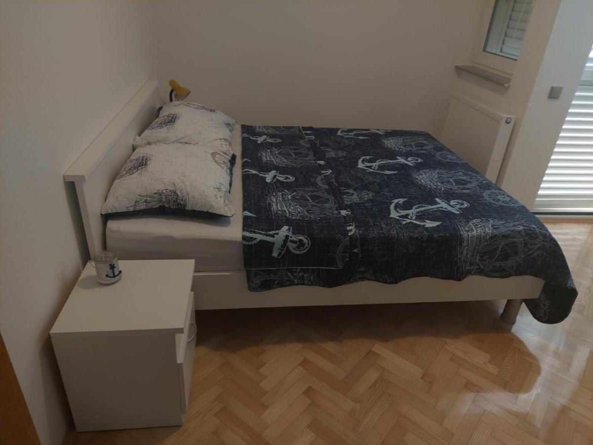 ביוגראד נה מורו Apartments "Jope I Toni" מראה חיצוני תמונה